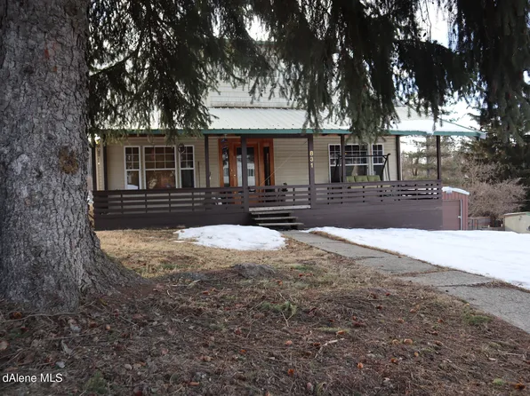 831 S 1st St, Saint Maries, ID 83861