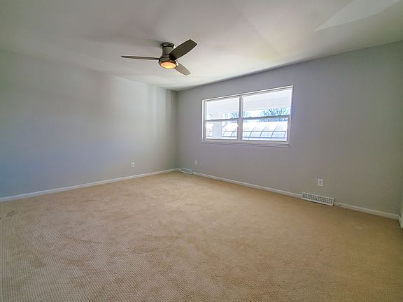 5th image of 650 Village Place South Dr