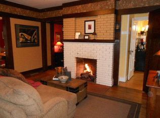 528 N 4th St, Manitowoc, WI 54220