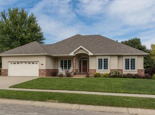 2421 Churchill Ln NE, Rochester, MN 55906