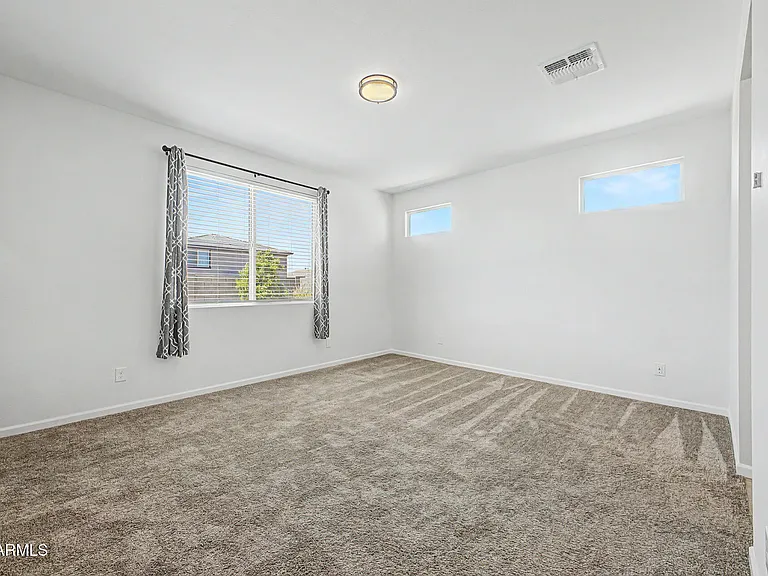 17865 W Daley Ln — Photo 13