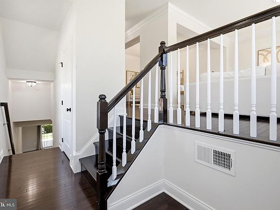 5th image of 7761 Crystal Brook Way