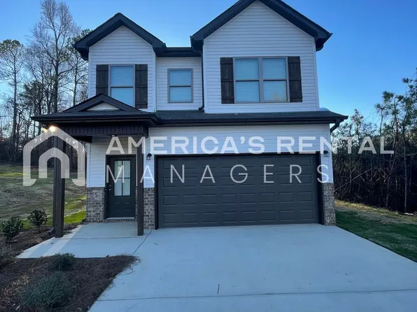 333 Buckhorn Cir, Weaver, AL 36277