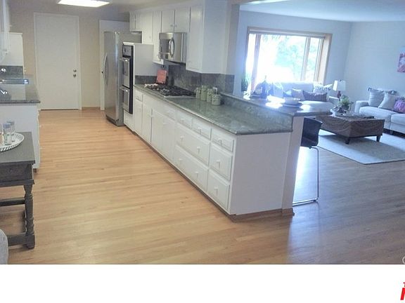 3rd image of 1510 2nd St
