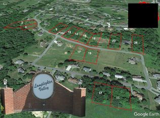 725 Lamplighter Dr, Lewisburg, WV 24901