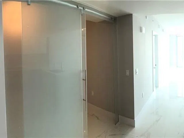 2 bed, 3.0 bath, $5,850 — Photo 3