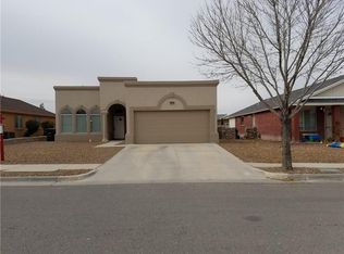309 Jim Hofher Pl, Horizon City, TX 79928