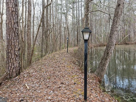 3rd image of 1156 Garmon Rd