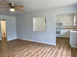 5205 Elm Ln, Redding, CA 96001