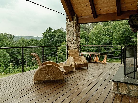 5th image of 500 Woodward Hill Rd