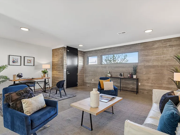 811 Folger Ave — Photo 59