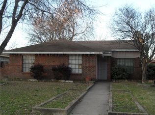 10321 Cricket Dr, Dallas, TX 75217