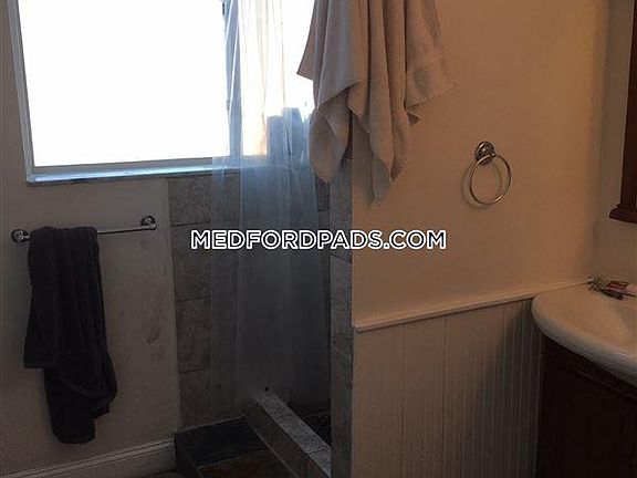3rd image of 23 Forest St #U1h