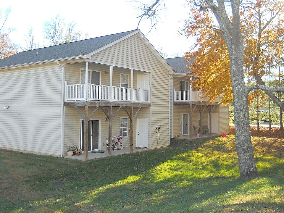 1st image of 900 Flat Creek Village Dr #204