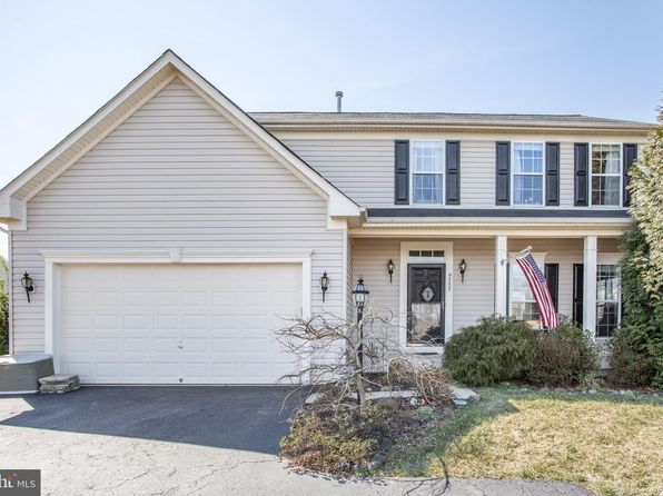 homes for sale in kingsbrooke bristow va