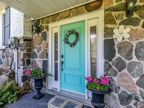 3rd image of 2230 Spring St
