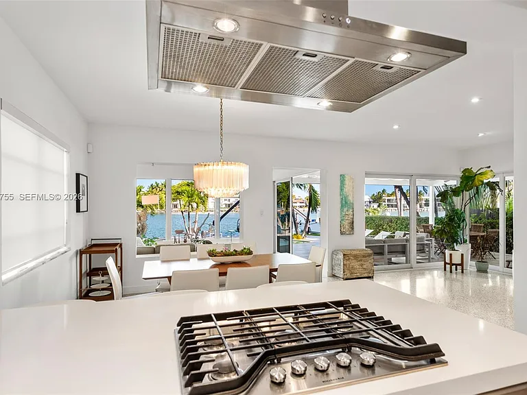 365 N Shore Dr — Photo 24