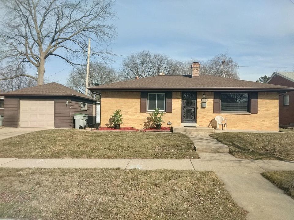 1st image of 4656 North 66 STREET