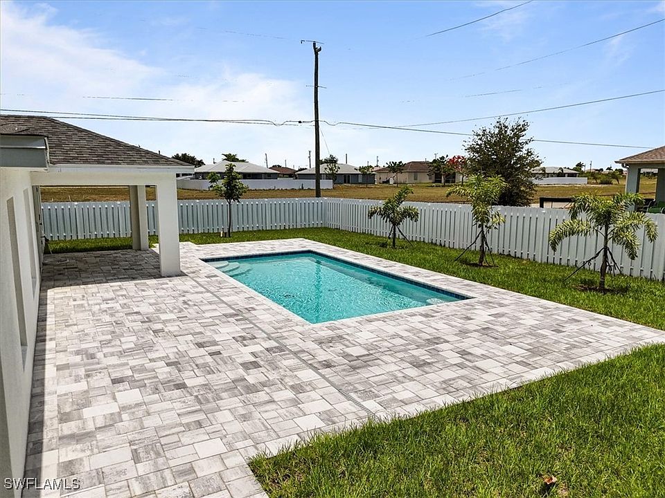 1st image of 1016 NW 14th Ter
