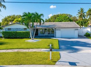 2640 NE 50th St, Lighthouse Pt, FL 33064