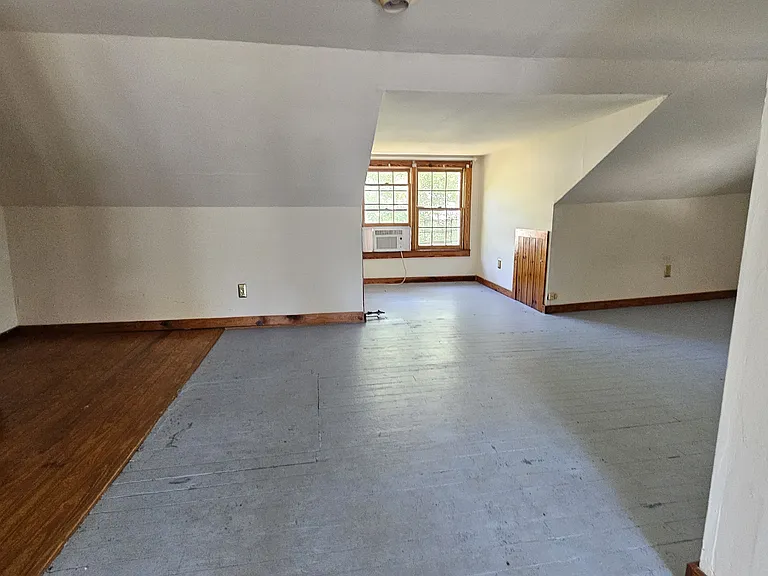 813 SE 2nd Ave #C — Photo 6