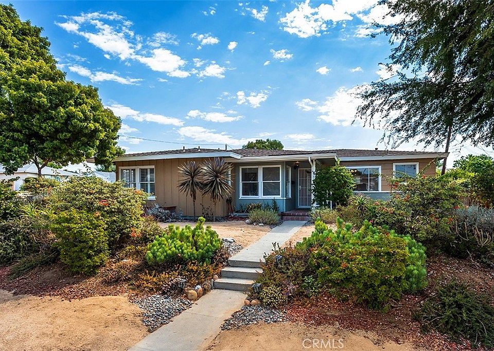 1st image of 14602 La Fonda Dr