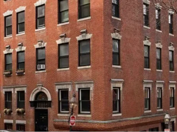 19 Revere St #10, Boston, MA 02114