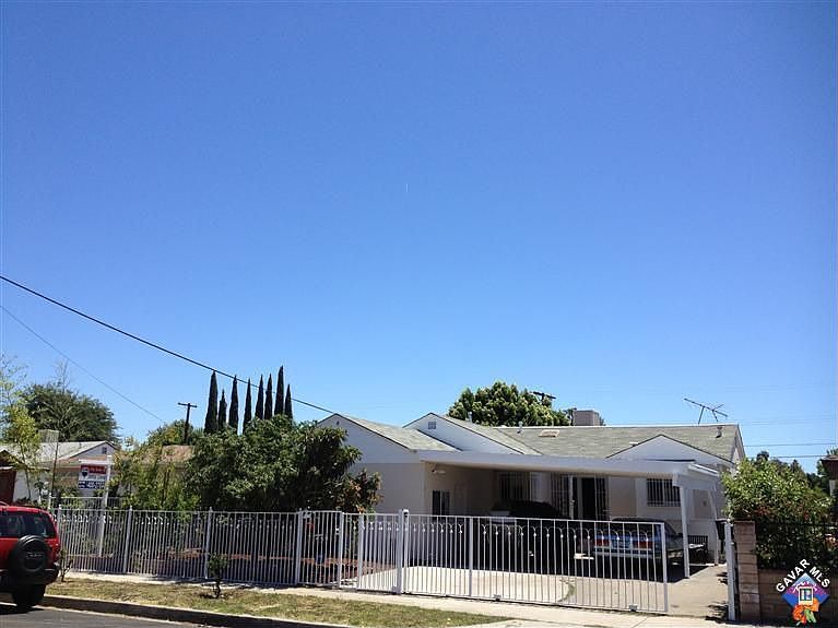 1st image of 14838 Lanark St