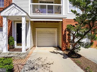 13050 Marcey Creek Rd #13050, Herndon, VA 20171