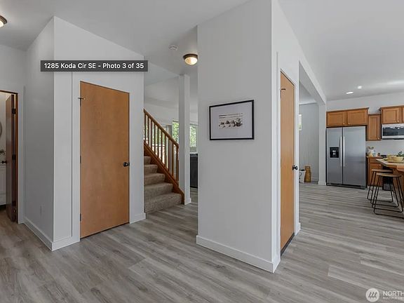 3rd image of 1285 Koda Cir SE