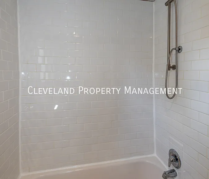 5811 Bridge Ave #2 — Photo 7