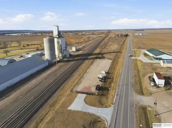 1025 W 6th St, North Bend, NE 68649