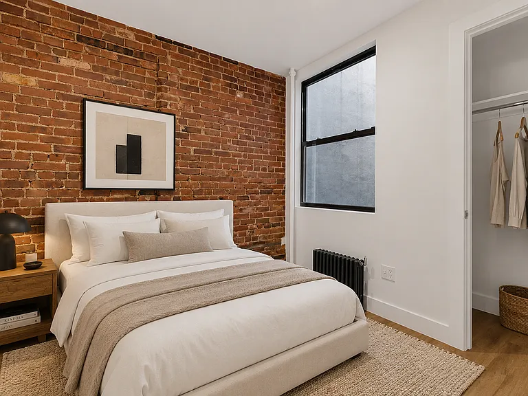 130 Allen St #2 — Photo 3