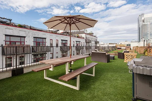 Rented by MNS | media 19