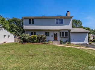 64 Star St, Iselin, NJ 08830