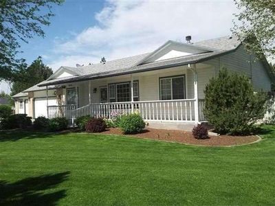 26 N Queen Victoria Ct, Nampa, ID, 83687