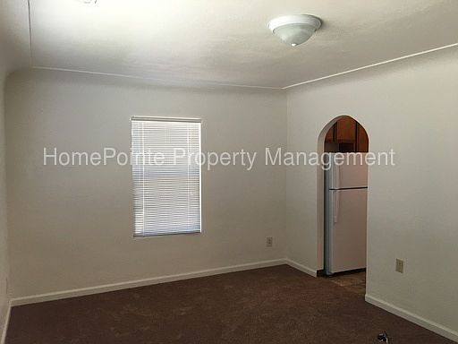 4th image of 145 Willow Ave
