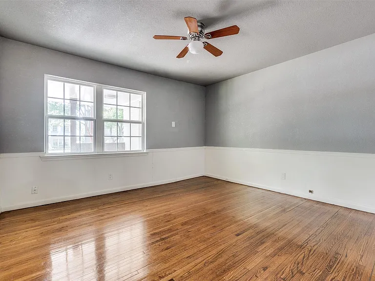 7543 Colgate Ave — Photo 18