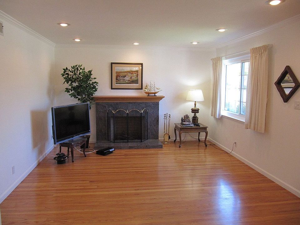 1st image of 1159 Kentwood Ave