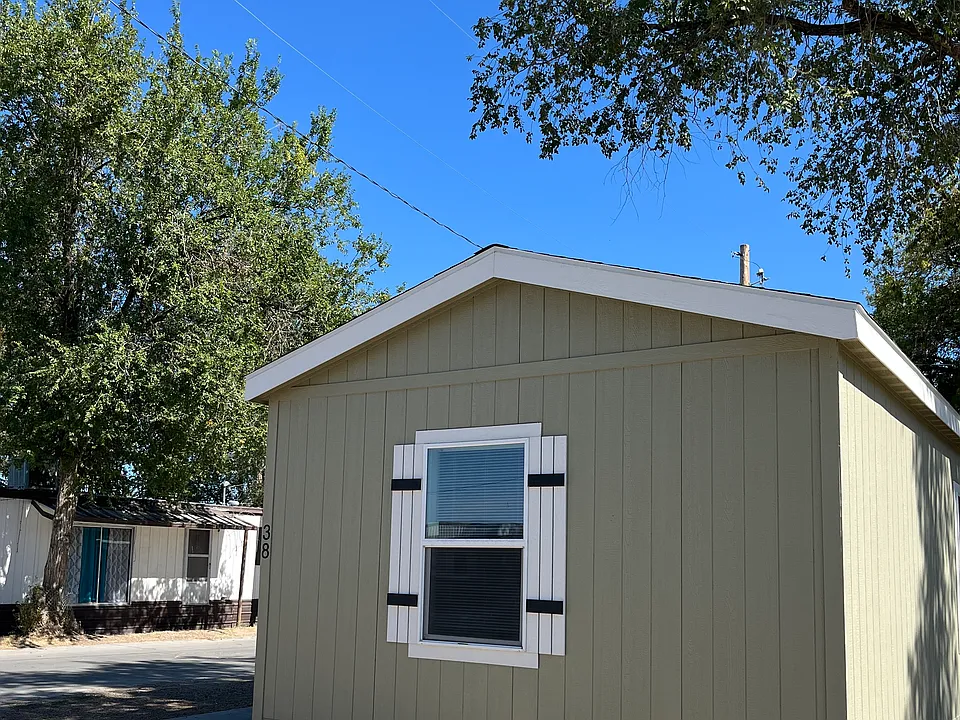 1075 W Airbase Rd #38