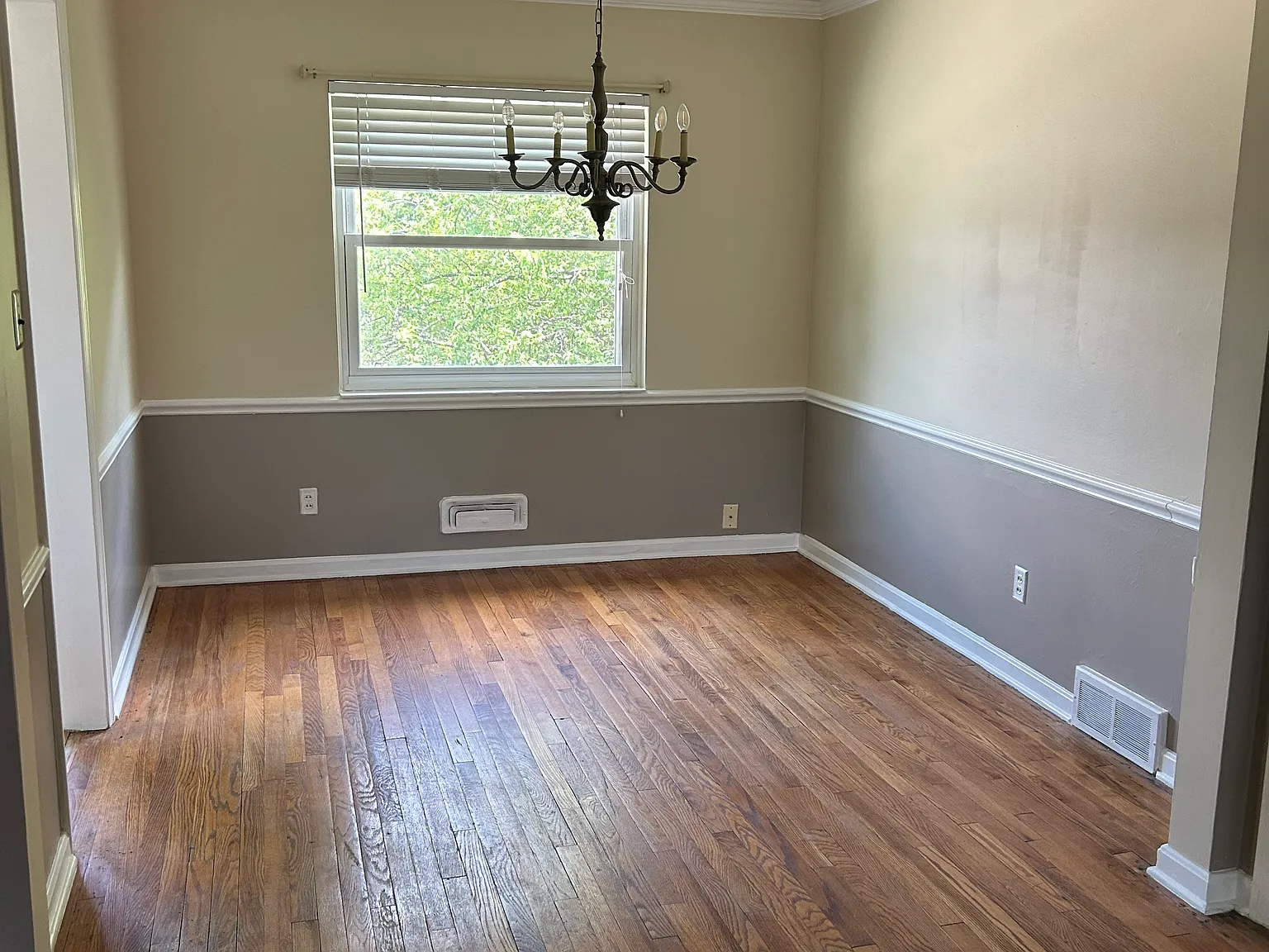 2 bed, 1200 sqft, $1,150 — Photo 4