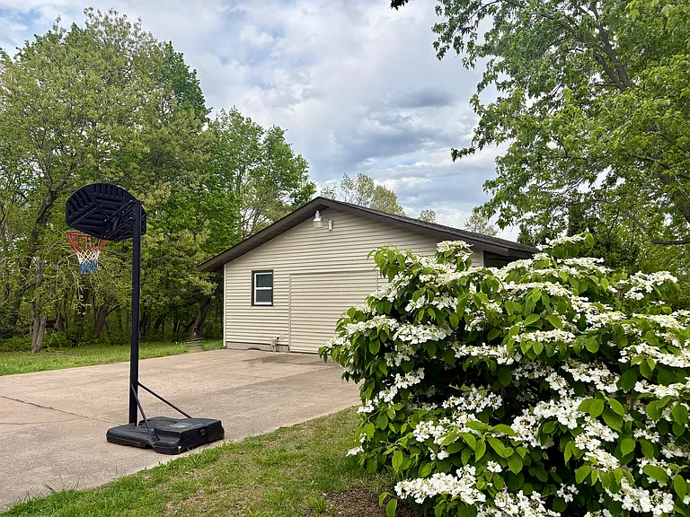 4 Schwan Pl — Photo 2