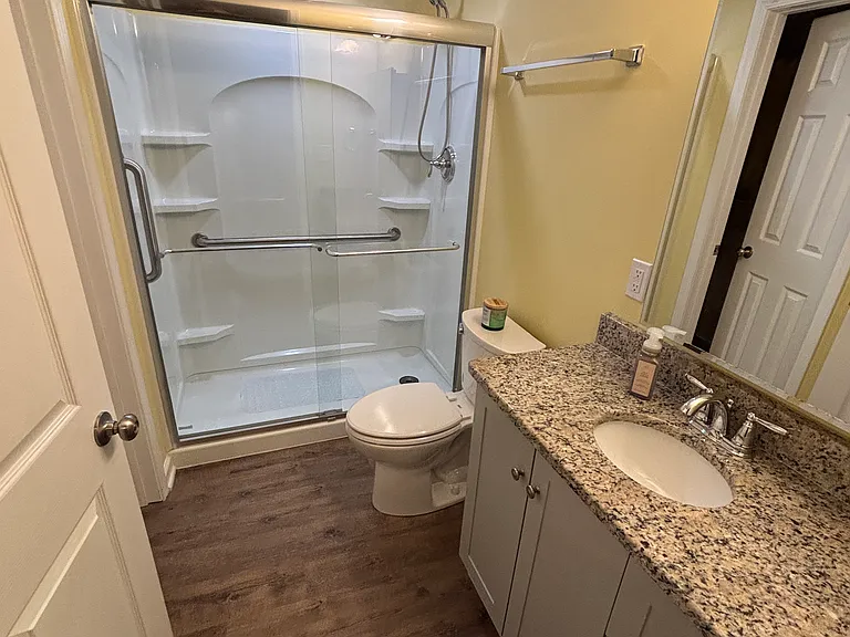 37 Seneca Ter — Photo 12