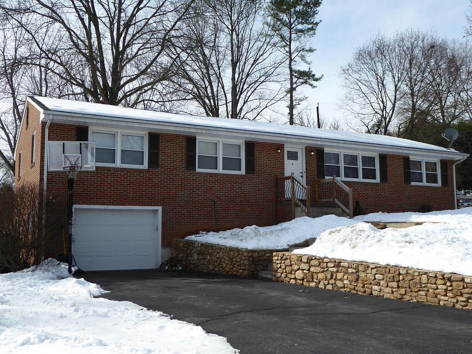 1st image of 5828 Littlehorn Dr