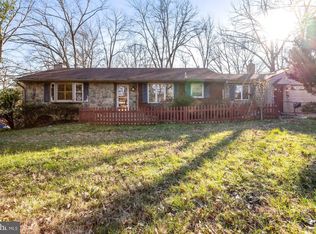 10801 Javins St, Glenn Dale, MD