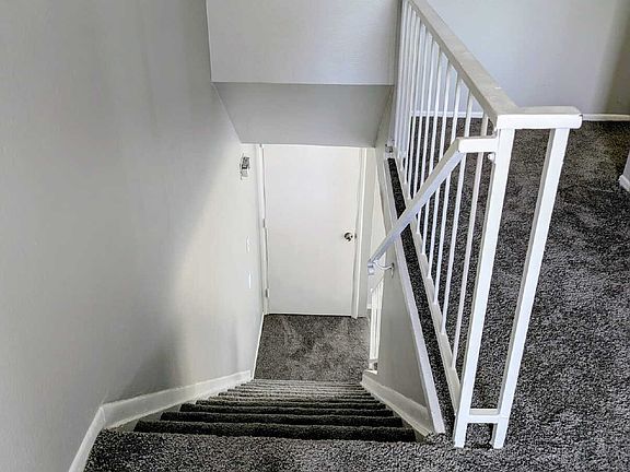 4th image of 2640 W Coolidge St