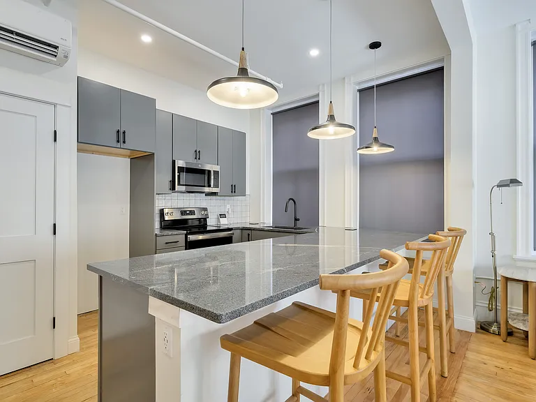 Orono Lofts — Photo 13