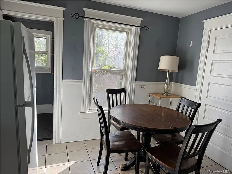9 Bartlett St — Photo 1