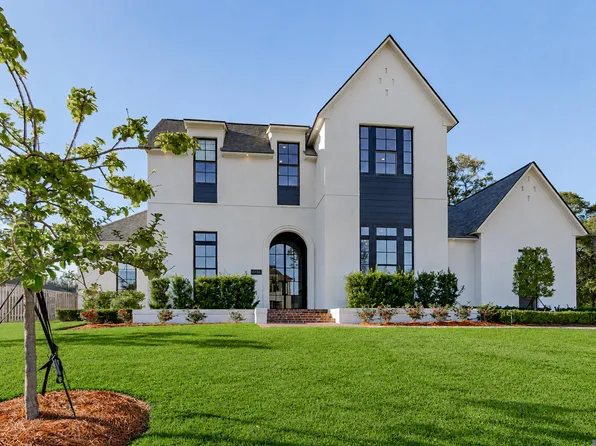 8228 Oakridge Dr, Baton Rouge, LA 70810