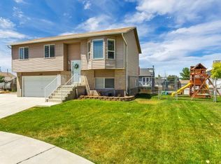 8128 W Meadow Vista Ct, Magna, UT 84044